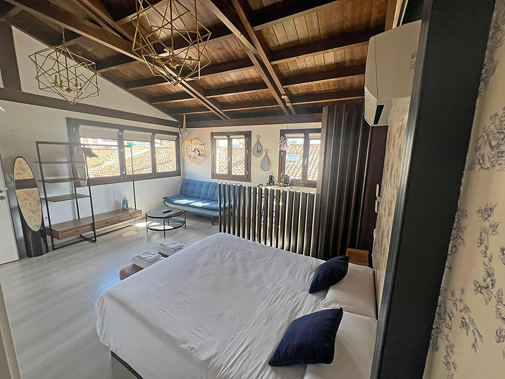 Estudio Real Suites 3000 — Photos 2